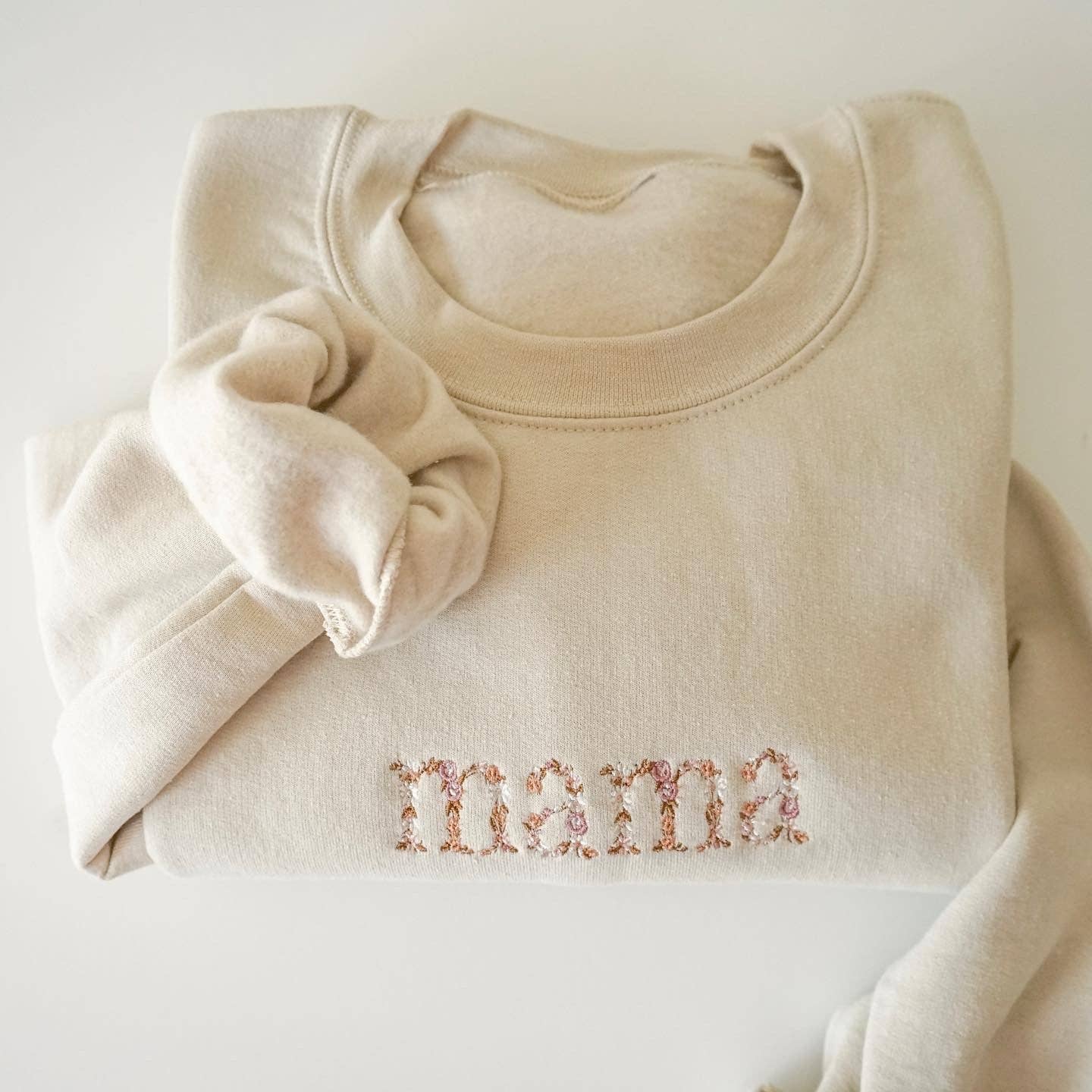 Floral "Mama" Sweatshirt